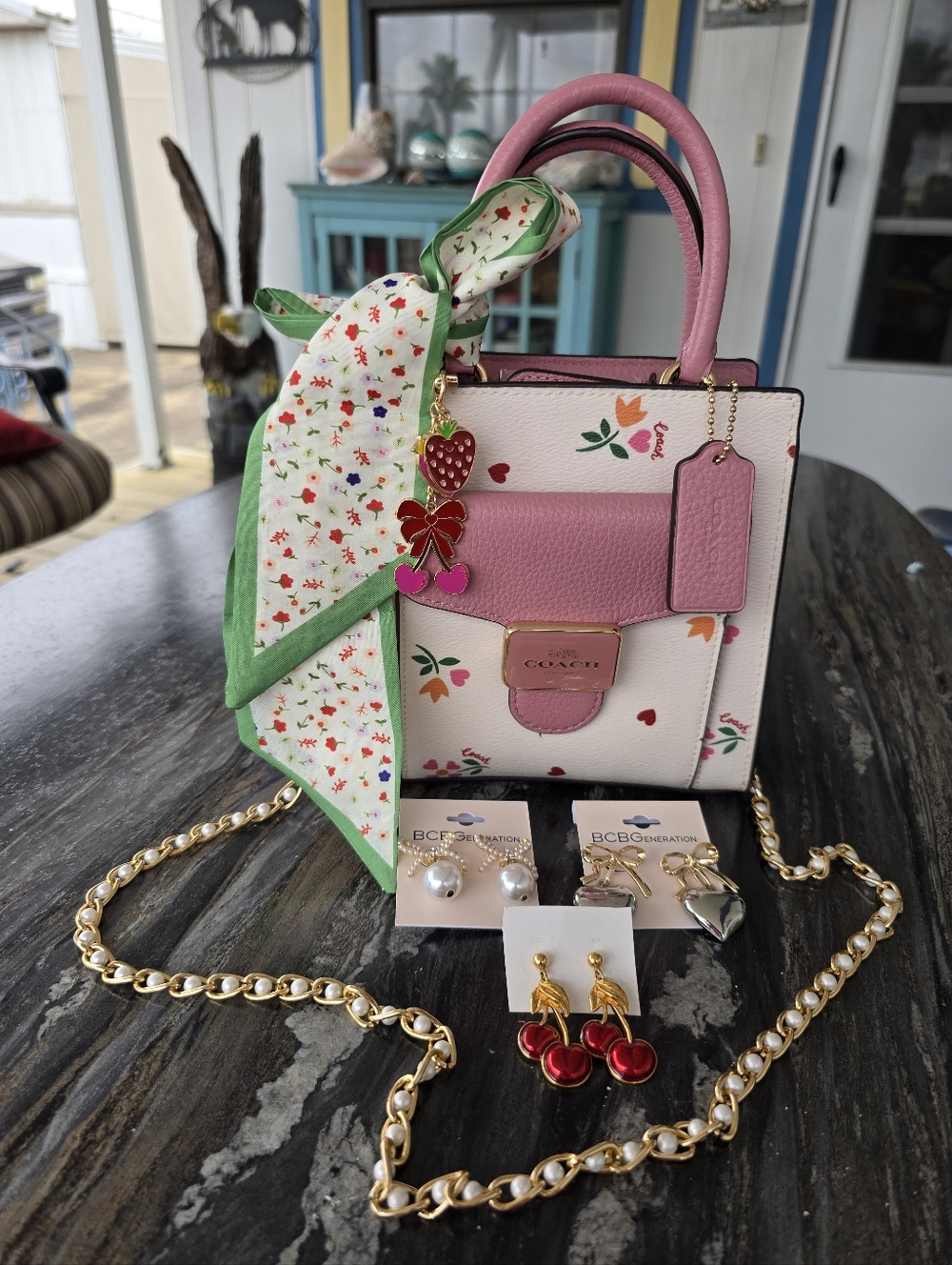 COACH NWOT Pink and Cream Floral Leather Crossbody 5Piece! - Picture 3 of 10